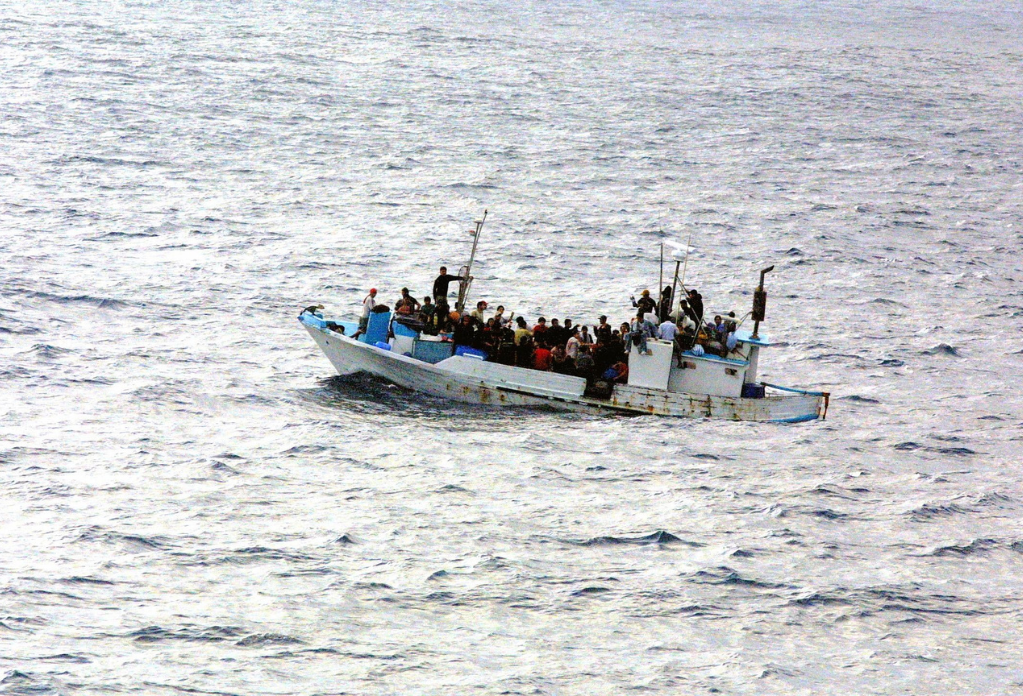 refugees arriving to the UK via small boats