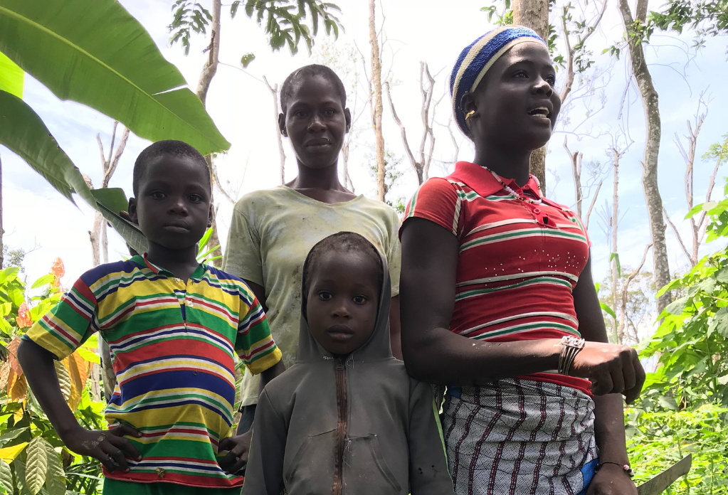 four child chocolate farmers - how ethical is your chocolate?